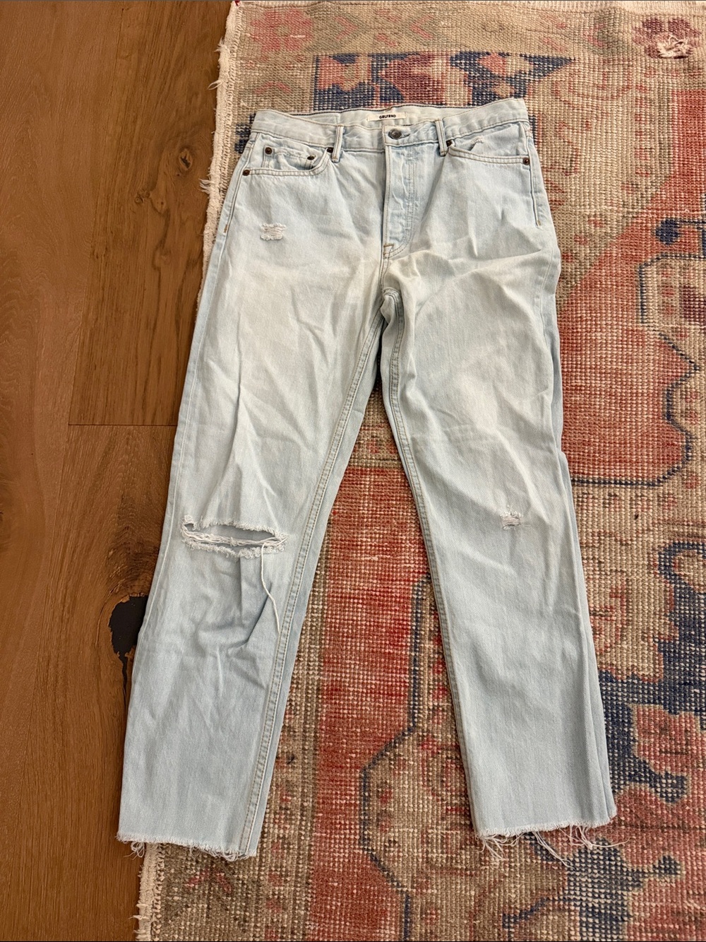 Light Wash Women’s Distressed Wide-Leg Jeans